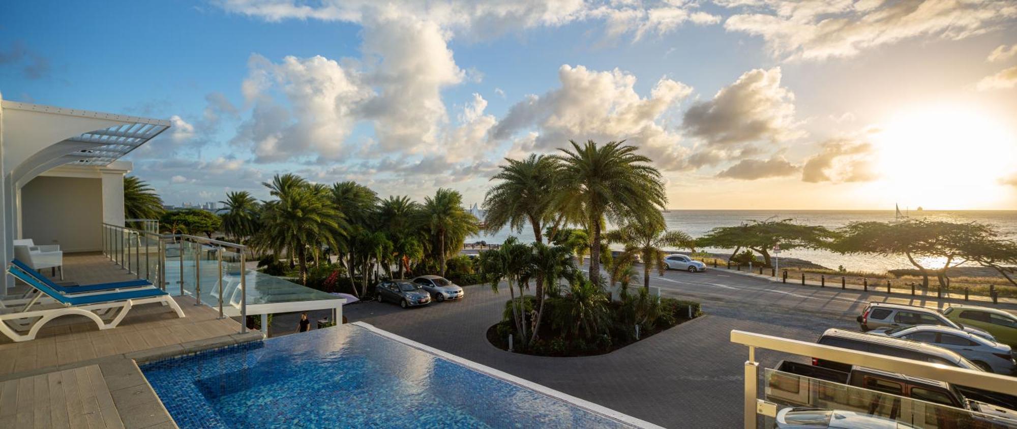 Ocean Z Boutique Hotel Palm Beach Exterior foto